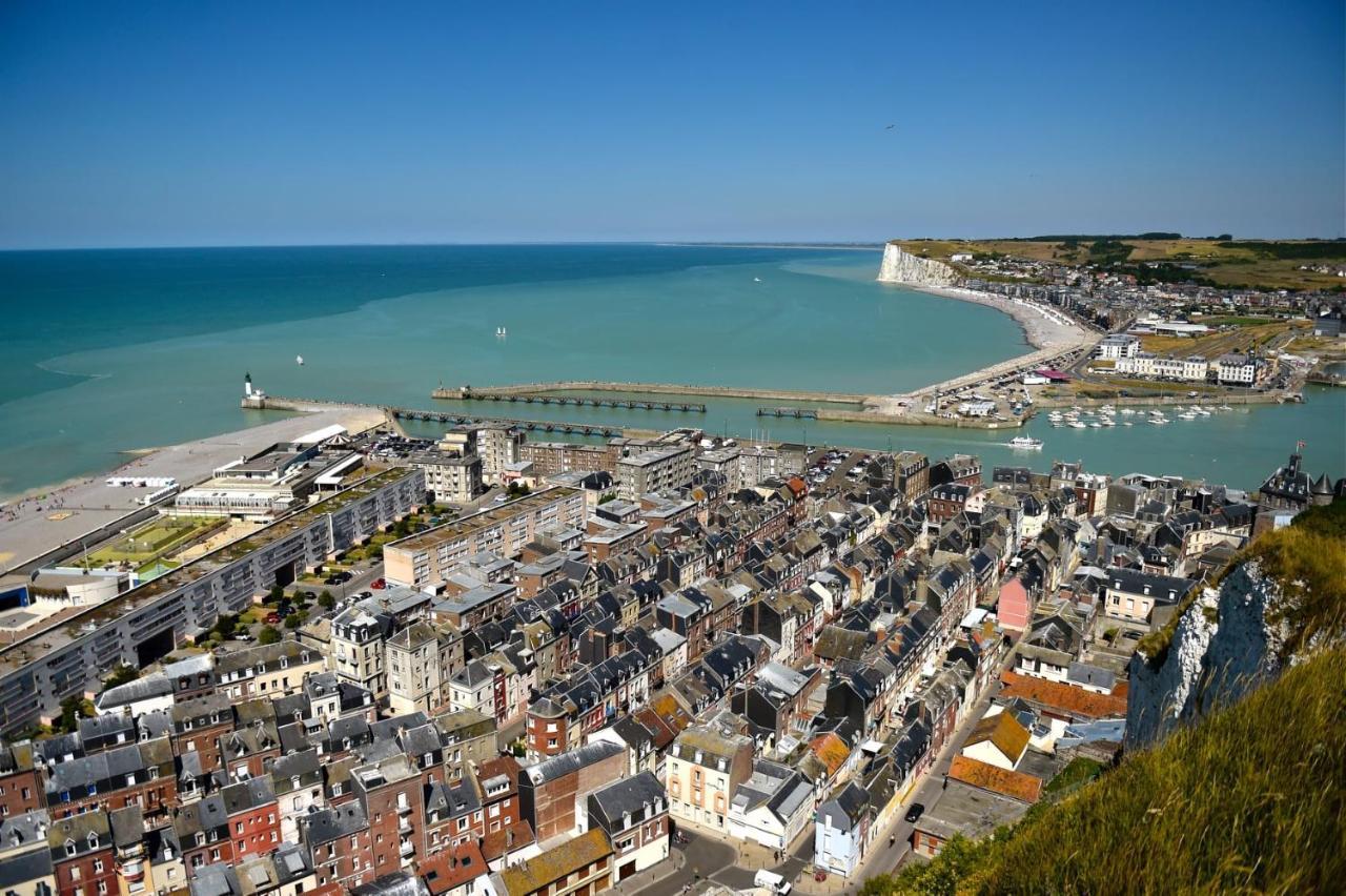 La Verriere. Les Locations Isahora C'Est Aussi Plusieurs Appart' De Standing A 2 Pas Du Chateau D'Eu, Des Falaises Du Treport, De Mers Les Bains Et Aux Portes De La Baie De Somme Ε (Σεν Μαριτίμ) Εξωτερικό φωτογραφία